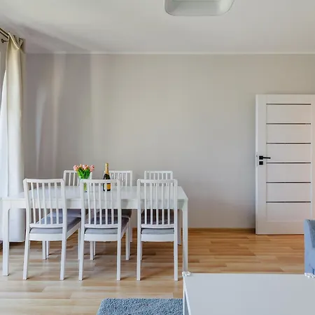 White By Baltica Daire Sopot